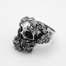 Skulls and Roses Ring