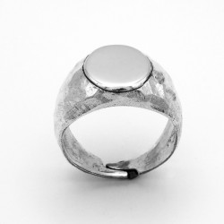 Oval Chevalier Ring