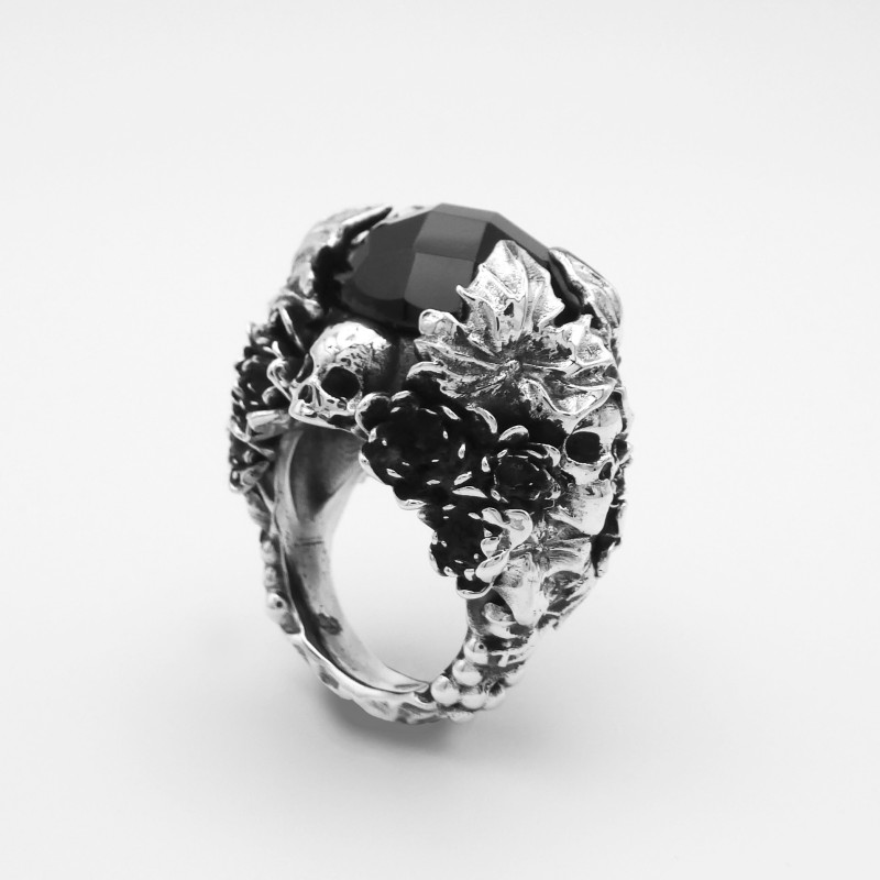 Ivy Skulls Ring